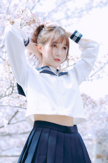 新人ツアーコンダクター 亜弥 电影